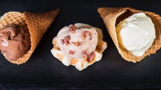 This Amazing Dessert Outlet in Mumbai Serves Delicious Bacon Ice Cream! This Amazing Dessert Outlet in Mumbai Serves Delicious Bacon Ice Cream!