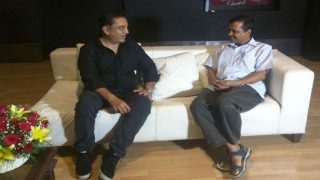 Actor Kamal Haasan Meets AAP Chief Arvind Kejriwal, Twitter Eyes His Entry Into Politics Actor Kamal Haasan Meets AAP Chief Arvind Kejriwal, Twitter Eyes His Entry Into Politics