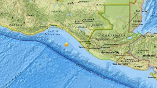 Earthquake of Magnitude 8.0 Strikes Mexico, Three Dead; Tsunami Warning Issued Earthquake of Magnitude 8.0 Strikes Mexico, Three Dead; Tsunami Warning Issued