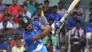 India vs Australia 2017: Hardik Pandya Batted With Mumbai Indians' Gloves in Chennai India vs Australia 2017: Hardik Pandya Batted With Mumbai Indians' Gloves in Chennai