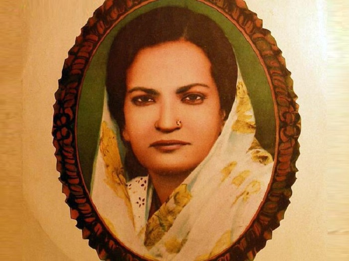 Google creates doodle to commemorate ghazal queen Begum Akhtar's 103rd birth anniversary