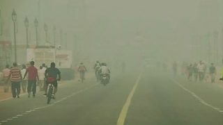Delhi’s Air Quality ‘Severe’ as Smog Pertains, Likely to Improve Tomorrow Delhi’s Air Quality ‘Severe’ as Smog Pertains, Likely to Improve Tomorrow