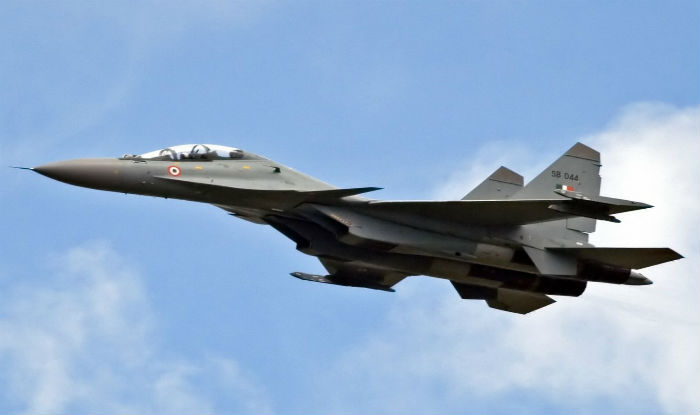 Sukhoi-30MKI Fighter Jets Perform Touch Down on Lucknow-Agra Expressway Sukhoi-30MKI Fighter Jets Perform Touch Down on Lucknow-Agra Expressway