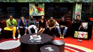 Bigg Boss 11 December 26 2017 LIVE Update: Akash Dadlani’s Mother Reveals The Truth About Vishal Dadlani’s Claims Bigg Boss 11 December 26 2017 LIVE Update: Akash Dadlani’s Mother Reveals The Truth About Vishal Dadlani’s Claims