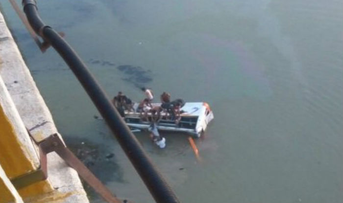Bus falls into river in Rajasthan
