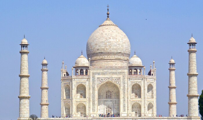 Taj Mahal.