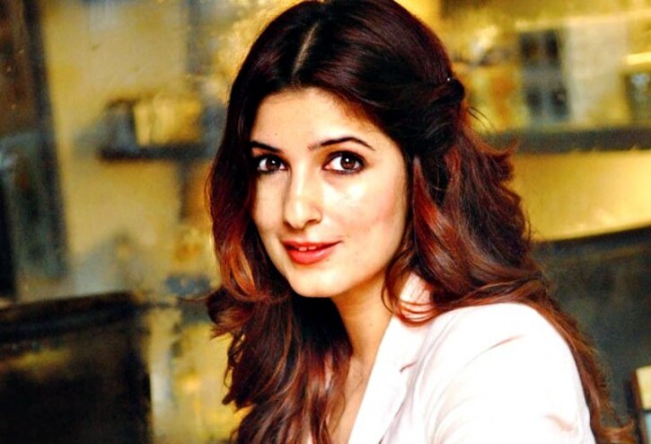 Akshay Kumar's tweet for Twinkle Khanna's 43rd birthday is unmissable! Akshay Kumar's tweet for Twinkle Khanna's 43rd birthday is unmissable!