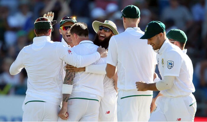 South African players celebrate fall of an Indian wicket on day 1 of 1st Test | Getty Images