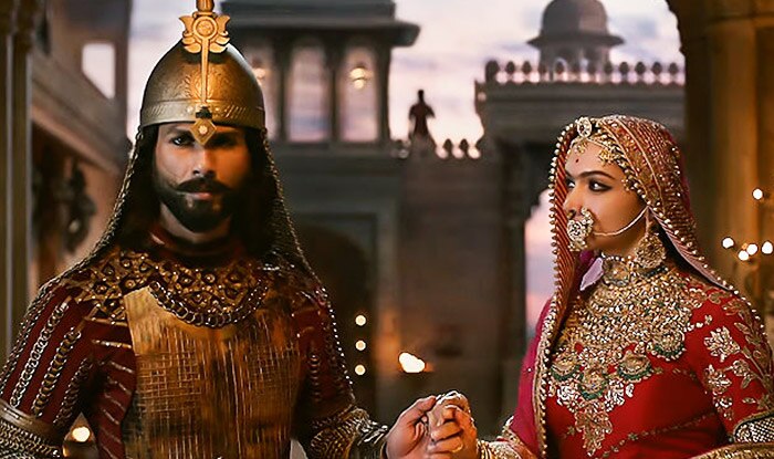 Alia Bhatt 'blown away' by Ranveer's performance in Padmaavat