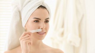 5 Natural Remedies to Remove Upper Lip Hair 5 Natural Remedies to Remove Upper Lip Hair