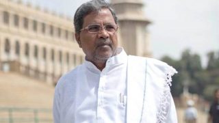 Karnataka Assembly Elections 2018: CM Siddaramaiah Accepts Kumaraswamy's Challenge, Says Will Contest From Chamundeshwari Karnataka Assembly Elections 2018: CM Siddaramaiah Accepts Kumaraswamy's Challenge, Says Will Contest From Chamundeshwari