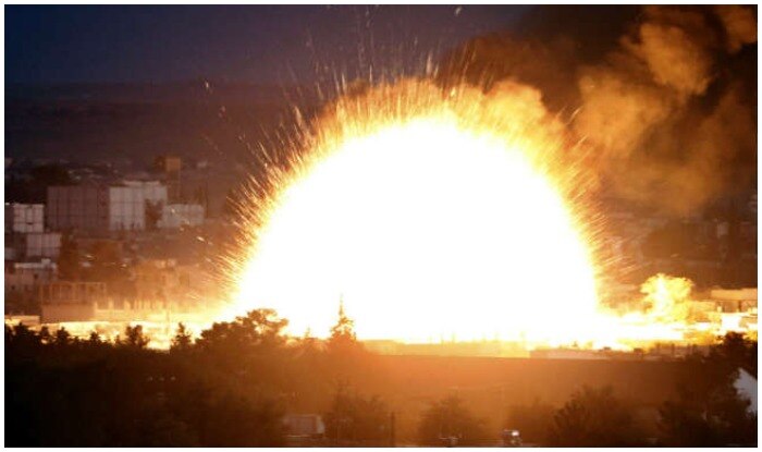Mogadishu vehicle bombs kill more than a dozen