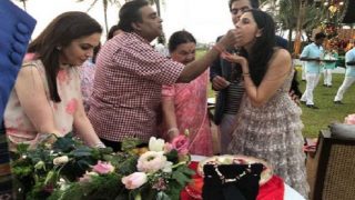 Who is Shloka Mehta? Here's All You Need to Know About Fiancee of Mukesh Ambani's Son Akash Ambani Who is Shloka Mehta? Here's All You Need to Know About Fiancee of Mukesh Ambani's Son Akash Ambani