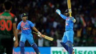 Nidahas T20 Tri-Series Final: Dinesh Karthik Hits Last Ball Six to Help India Win, Watch Video Nidahas T20 Tri-Series Final: Dinesh Karthik Hits Last Ball Six to Help India Win, Watch Video