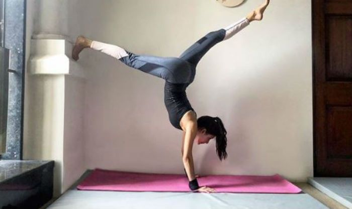 Amyra Dastur yoga