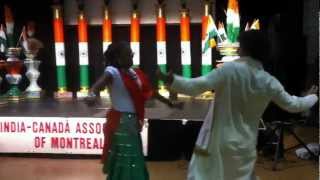 Canadian PM Justin Trudeau shakes his booty to Bhangra beats (Watch video!)