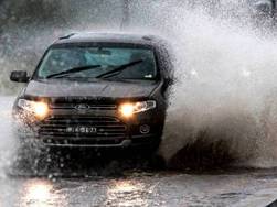 Top 10 tips to safely drive your vehicle during monsoons in India