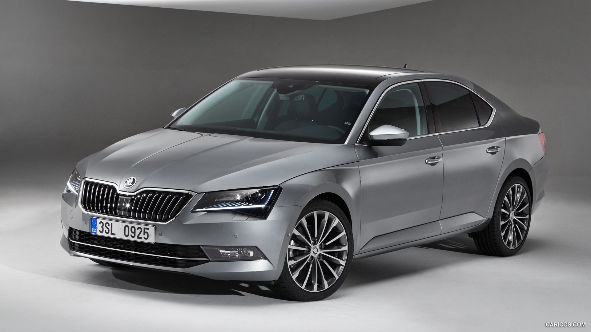 Skoda to equip its flagship model Superb with plug-in hybrid technology ...