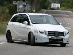 Mercedes Benz B-Class facelift spotted for the first time