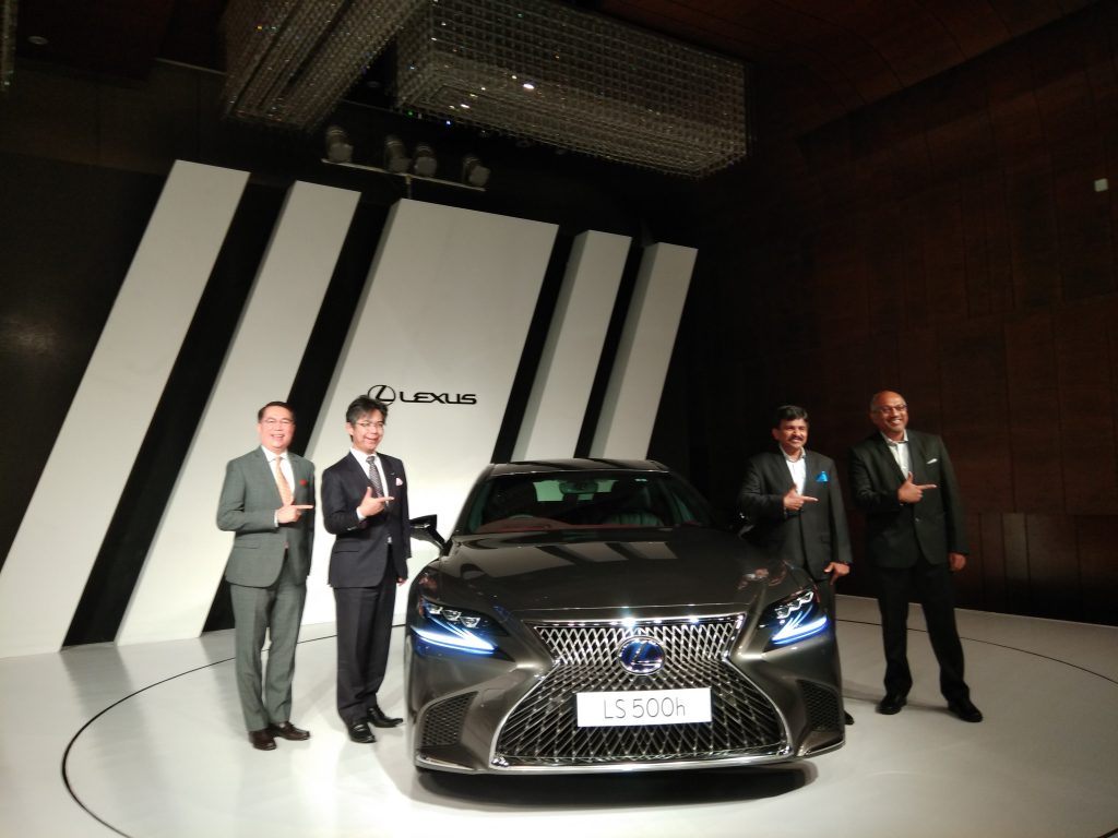 Lexus LS 500h Launched; Price in India starts at INR 1.77 Crore | Find ...