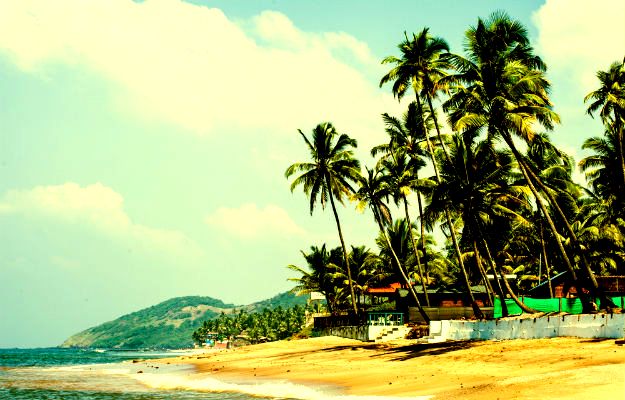 anjuna-beach