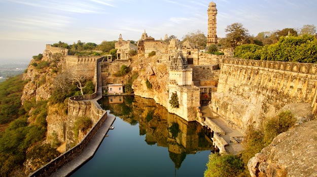 Rajasthan_Picturesque-panorama-of-Cittorgarh-Fort-India