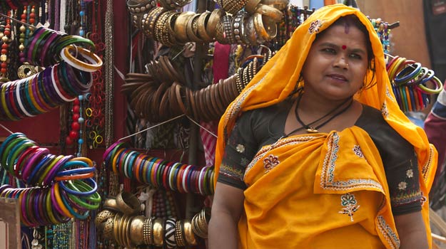 Sarojini-Nagar-shopping