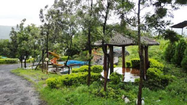 lake-weekend-resort