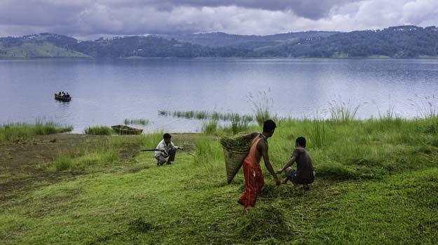 Umiam-lake-in-Shillong