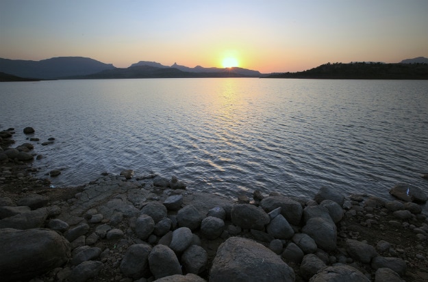 bhandardara lake
