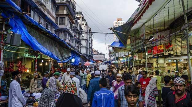 You Must Try Out These 7 Delicacies at Mohammed Ali Road in Mumbai