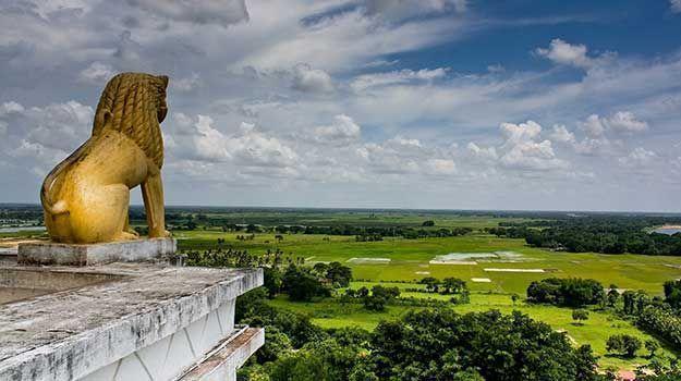 Dhauli Giri Hills