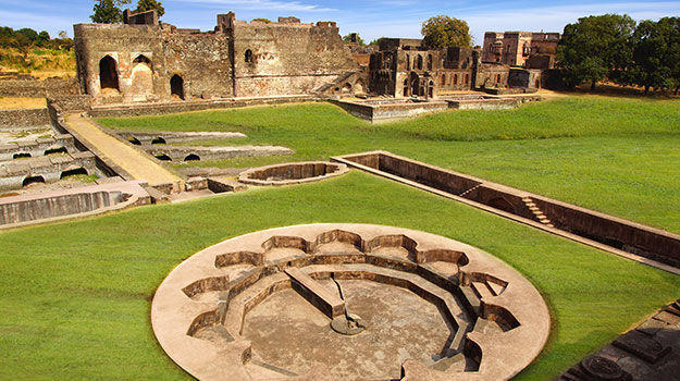 Gardens Mandu