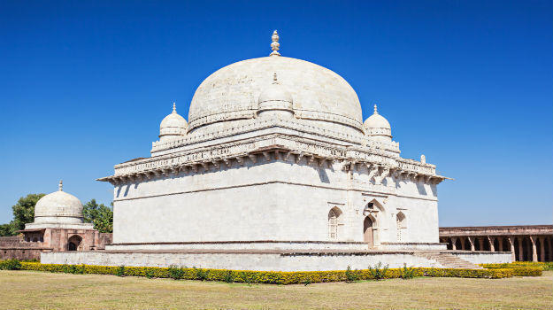 Hoshang Shah tomb