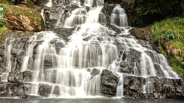 elephant falls