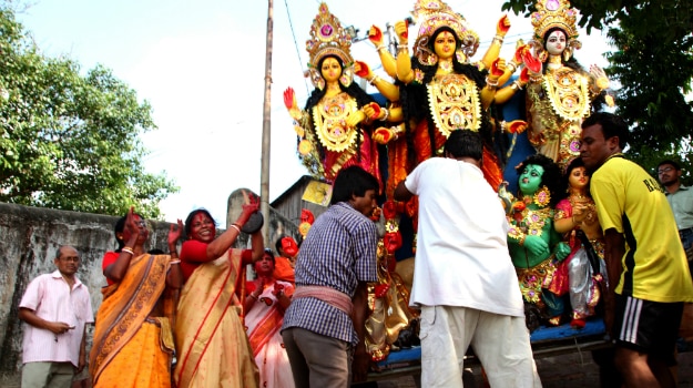 Durga Puja 2015 West Bengal its biggest festival of the year