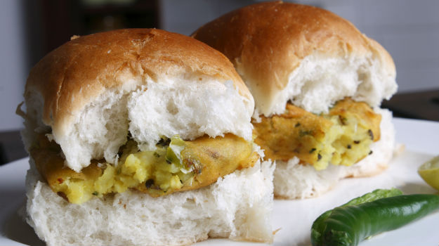 Vada pav Chandigarh