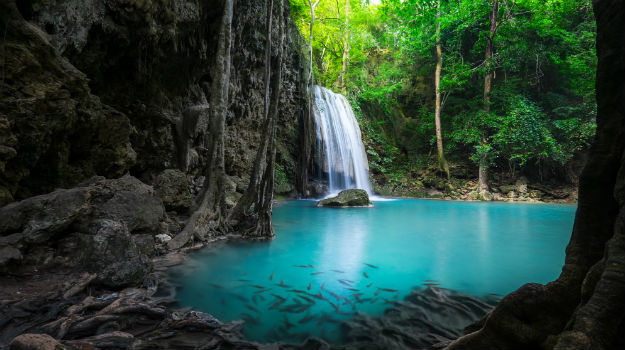 shutterstock_274606235_Thailand waterfall