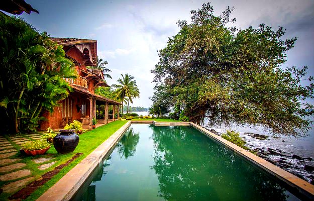 18-travel-goa-ahilya-1