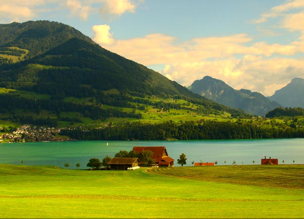 21Switzerland-mt-rigi-from-meggen