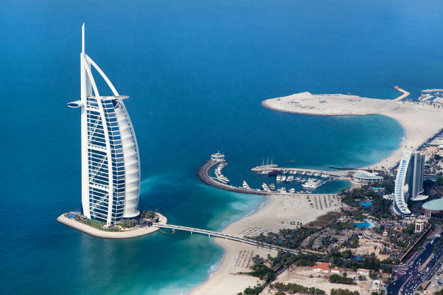 Dubai-Burj-Al-Arab-luxury 5 star hotel in front of Jumeirah beach-shutterstock_125624981