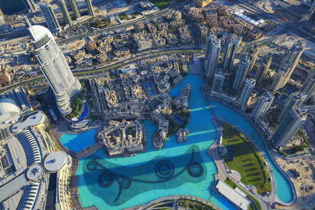 Dubai-city-view-from-tp-of-tower-shutterstock_234789337