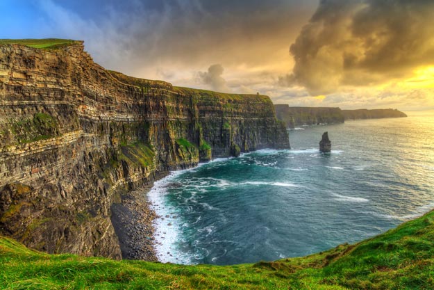 Ireland-cliffs-of-moher