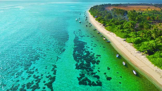 Maldives-11-shutterstock_381816535