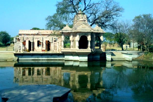 17-pune-damand