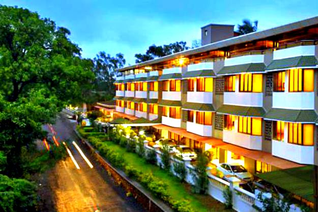 21-lonavala-under-the-over