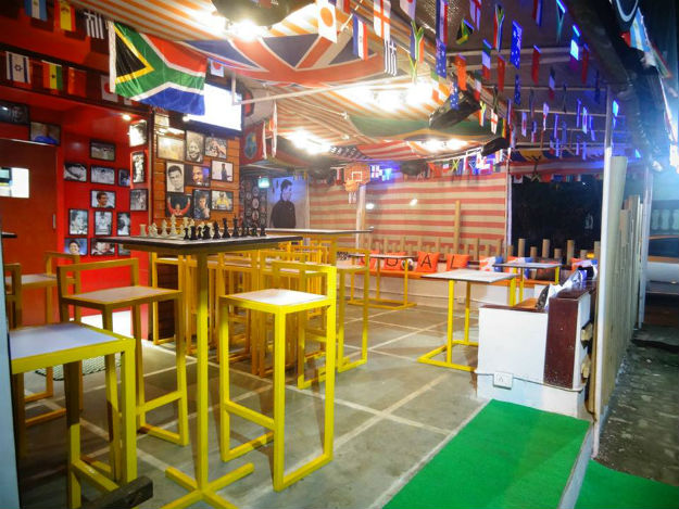 21 sports cafe
