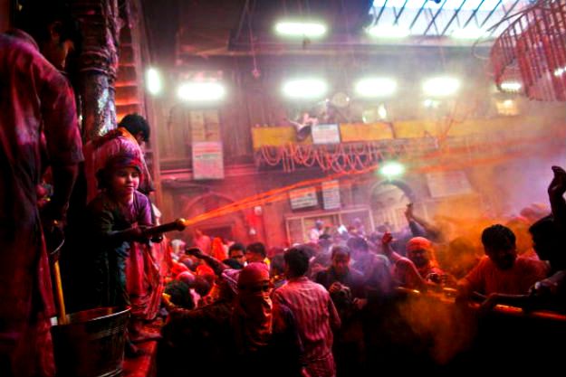 23-holi-12