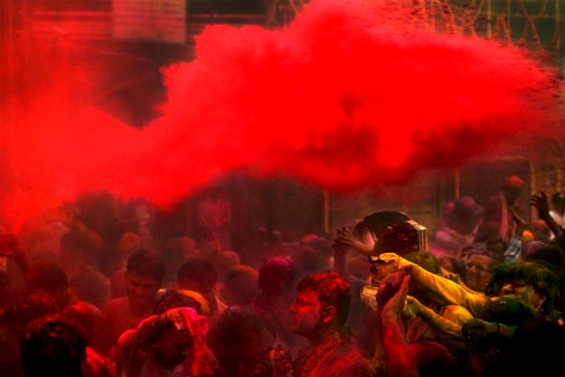 23-holi-7