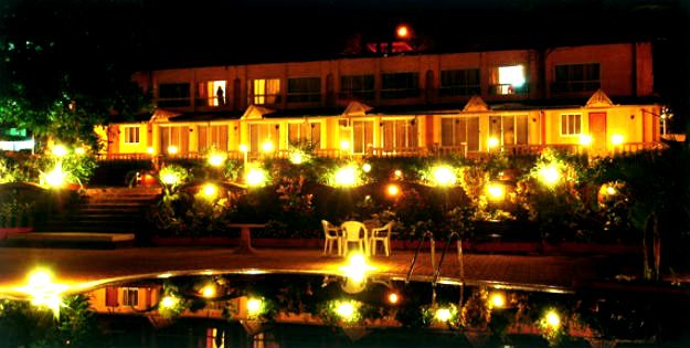 24-mahabaleshwar-lake view